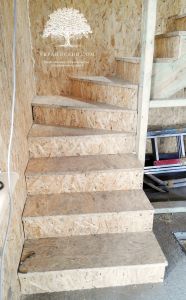 Канадский дом из сип панелей - объект компании &rdquo;Украинский дом&rdquo; в Херсоне - лестница из ОСБ